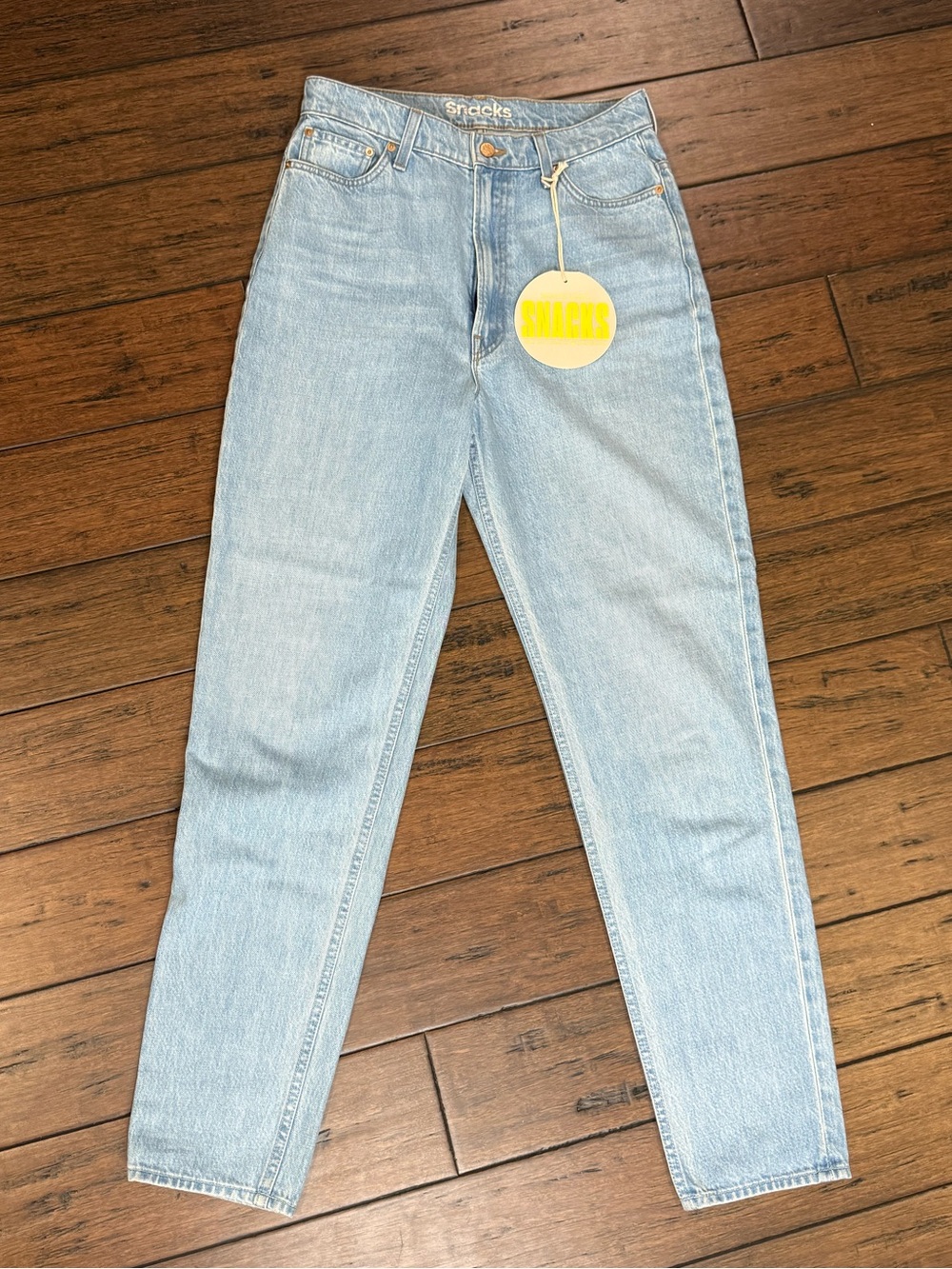 NWT MOTHER "SNACKS!" High Rise Straight Jeans Light Wash Mom Jeans Size 29 - Picture 2 of 14
